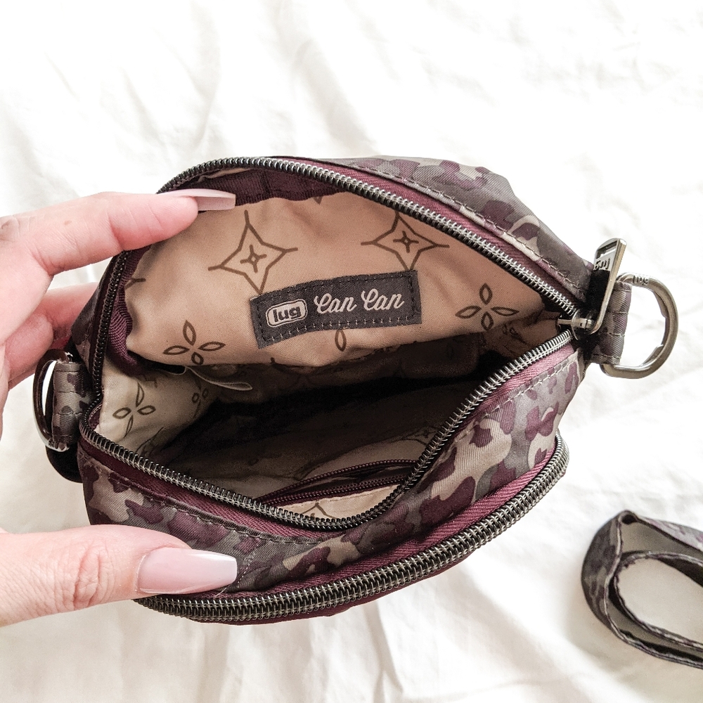 LUG Can Can Leopard Berry Traveler Bag - Picture 3 of 7